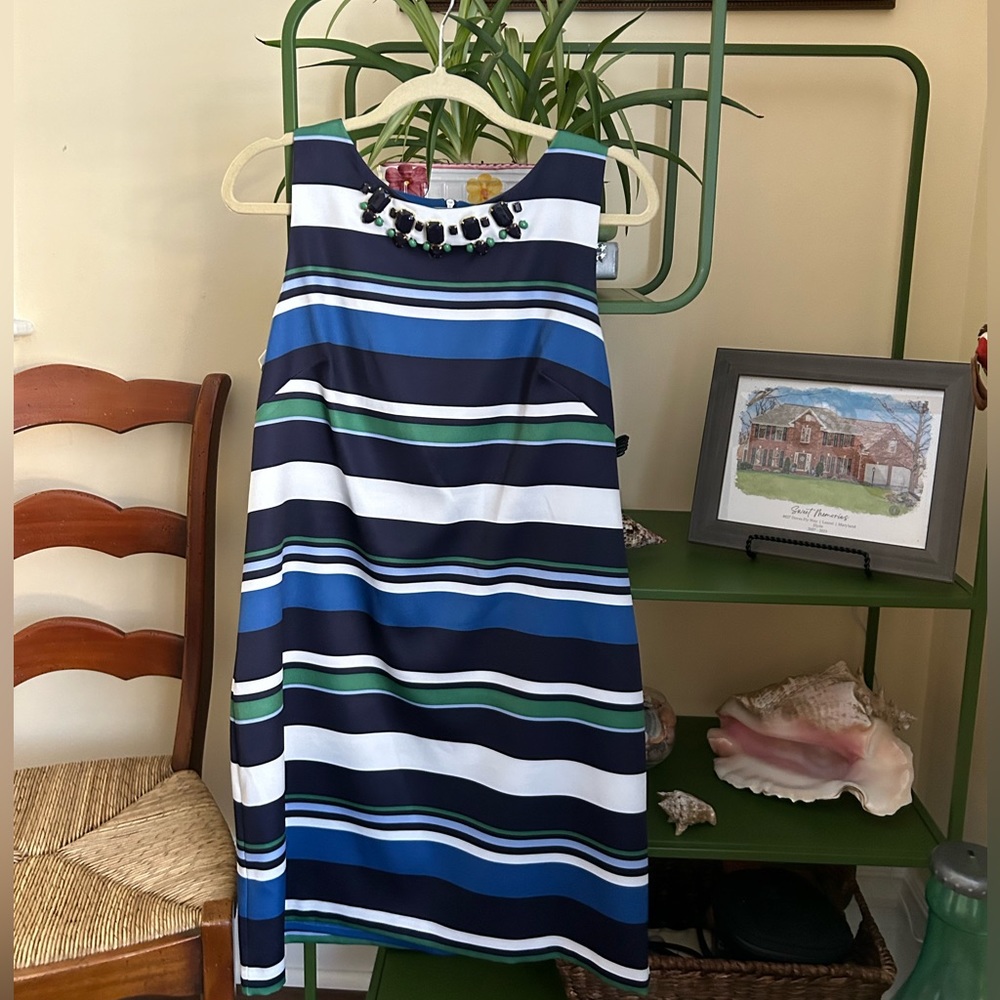 Beautiful spring/summer dress!